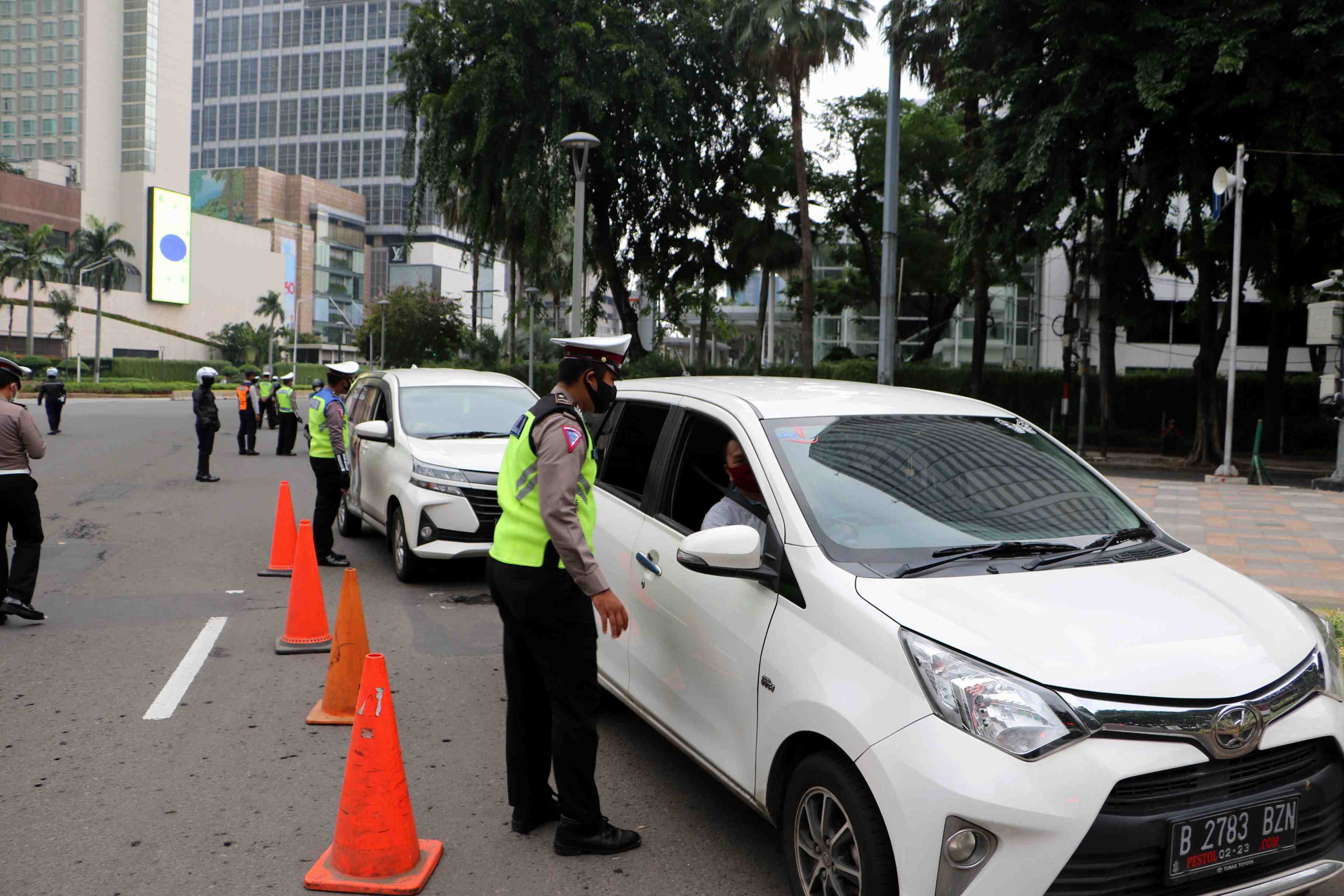 PENGAWASAN MENERAPAN ATURAN PSBB