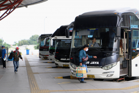 PRESIDEN MELARANG WARGA MUDIK