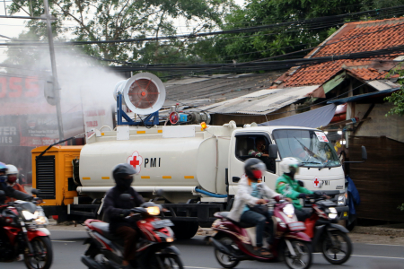 PMI MENYEMPROTANKAN DISINFEKTAN 