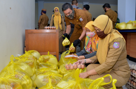 BANTUAN BAHAN PANGAN POKOK