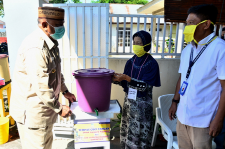 BANTUAN TEMPAT CUCI TANGAN