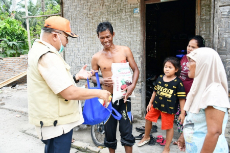 SERAHKAN BANTUAN