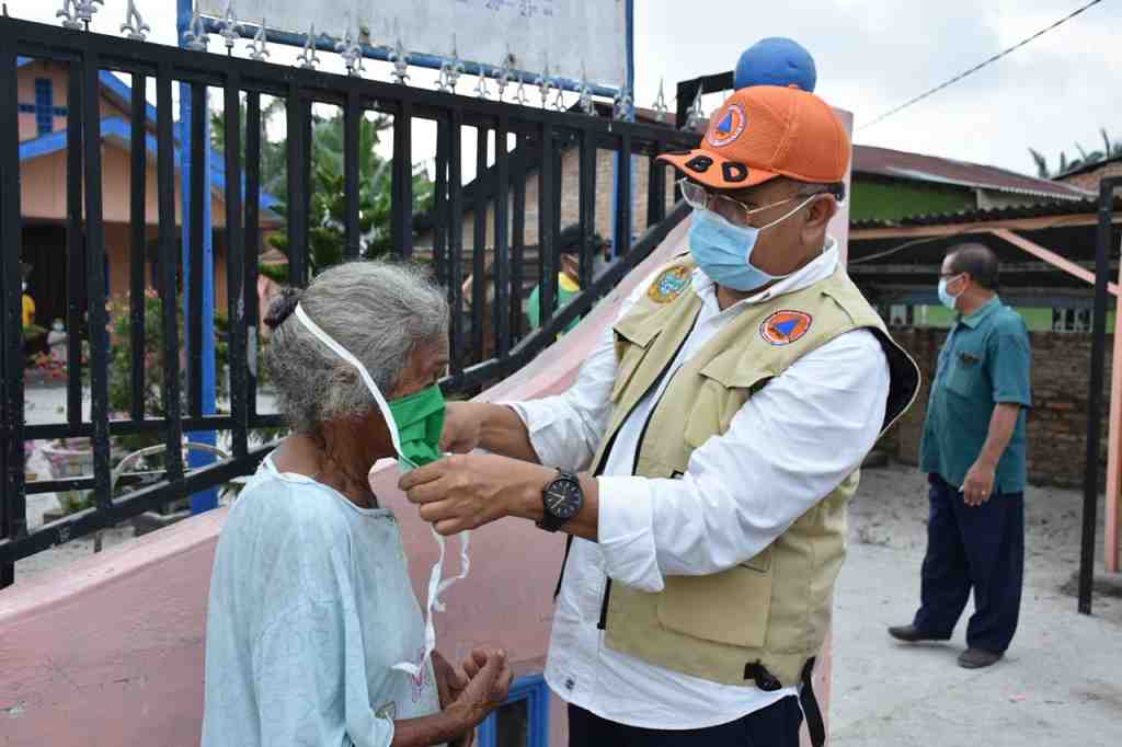 PASANGKAN MASKER