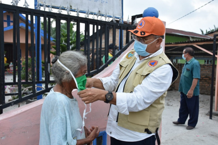 PASANGKAN MASKER