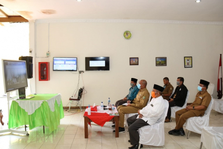 VIDEO KONFERENSI DENGAN GUBERNUR SUMATERA UTARA