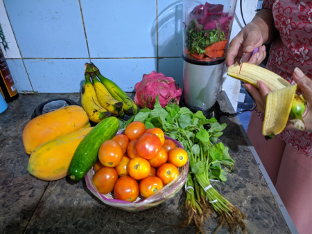 SARAPAN JUS BUAH dan SAYURAN