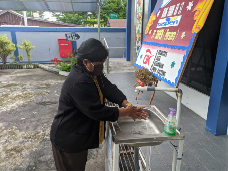 WAJIB CUCI TANGAN