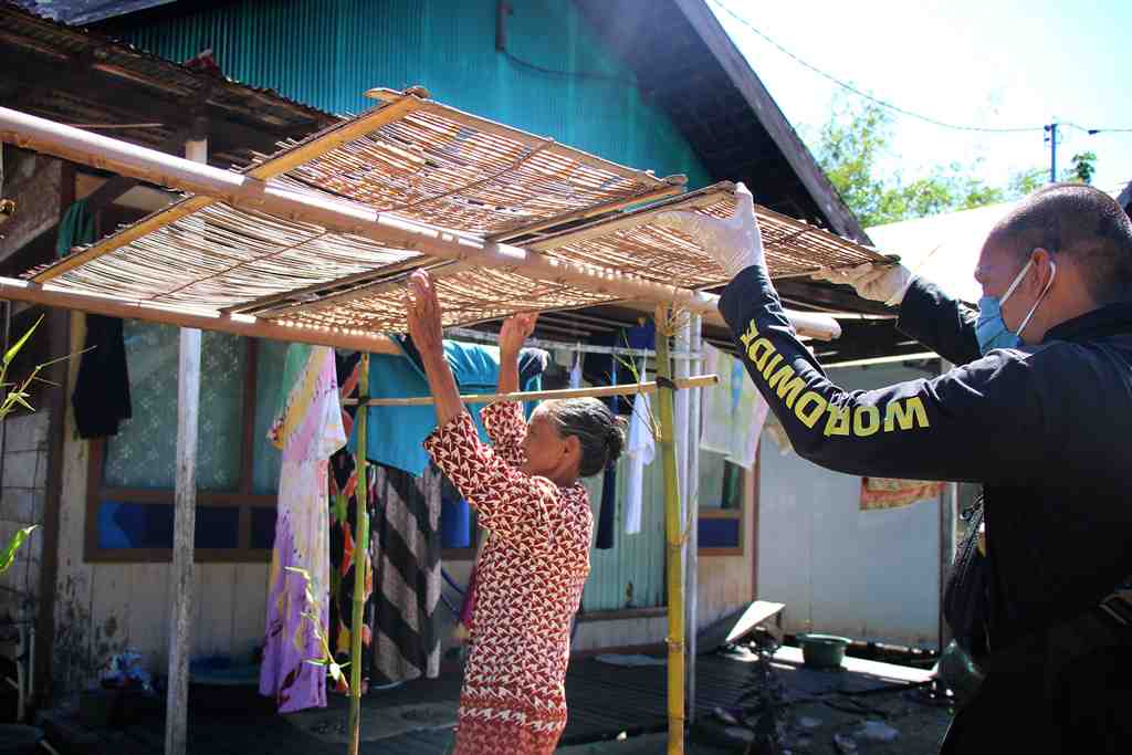 JEMUR IKAN SEPAT KERING