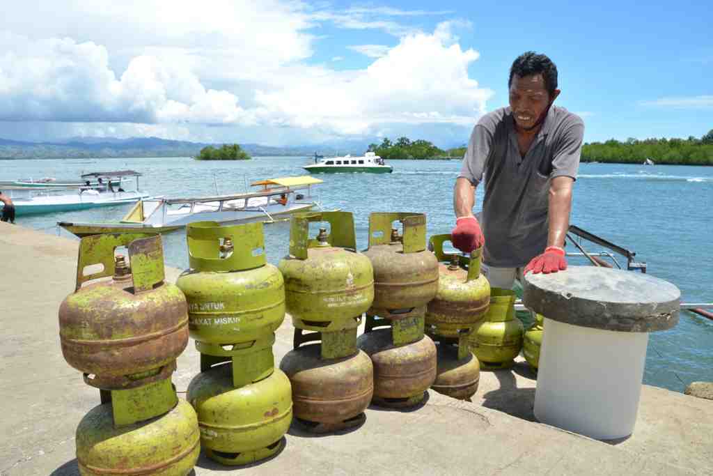 KEBUTUHAN ELPIJI PULAU TIHENGO