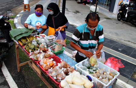 LAYANAN BUNGKUS SIAP SAJI