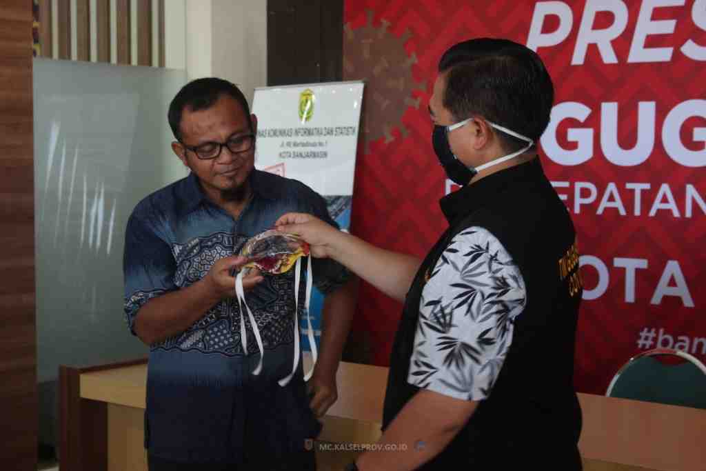  MASKER KHUSUS BAGI PENYANDANG DISABILITAS 