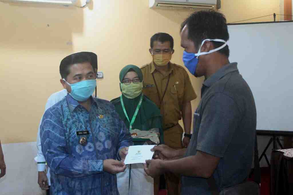 BERSAMA TANGANI DAMPAK SOSIAL EKONOMI