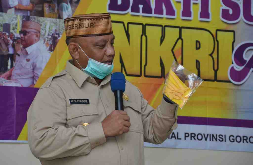 MASKER KAIN