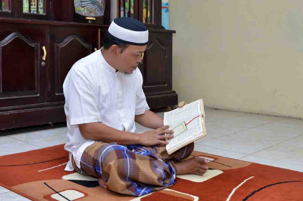 MEMBACA ALQURAN