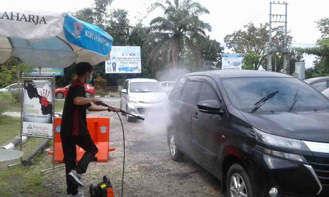 SEMPROT CAIRAN DISINFEKTAN