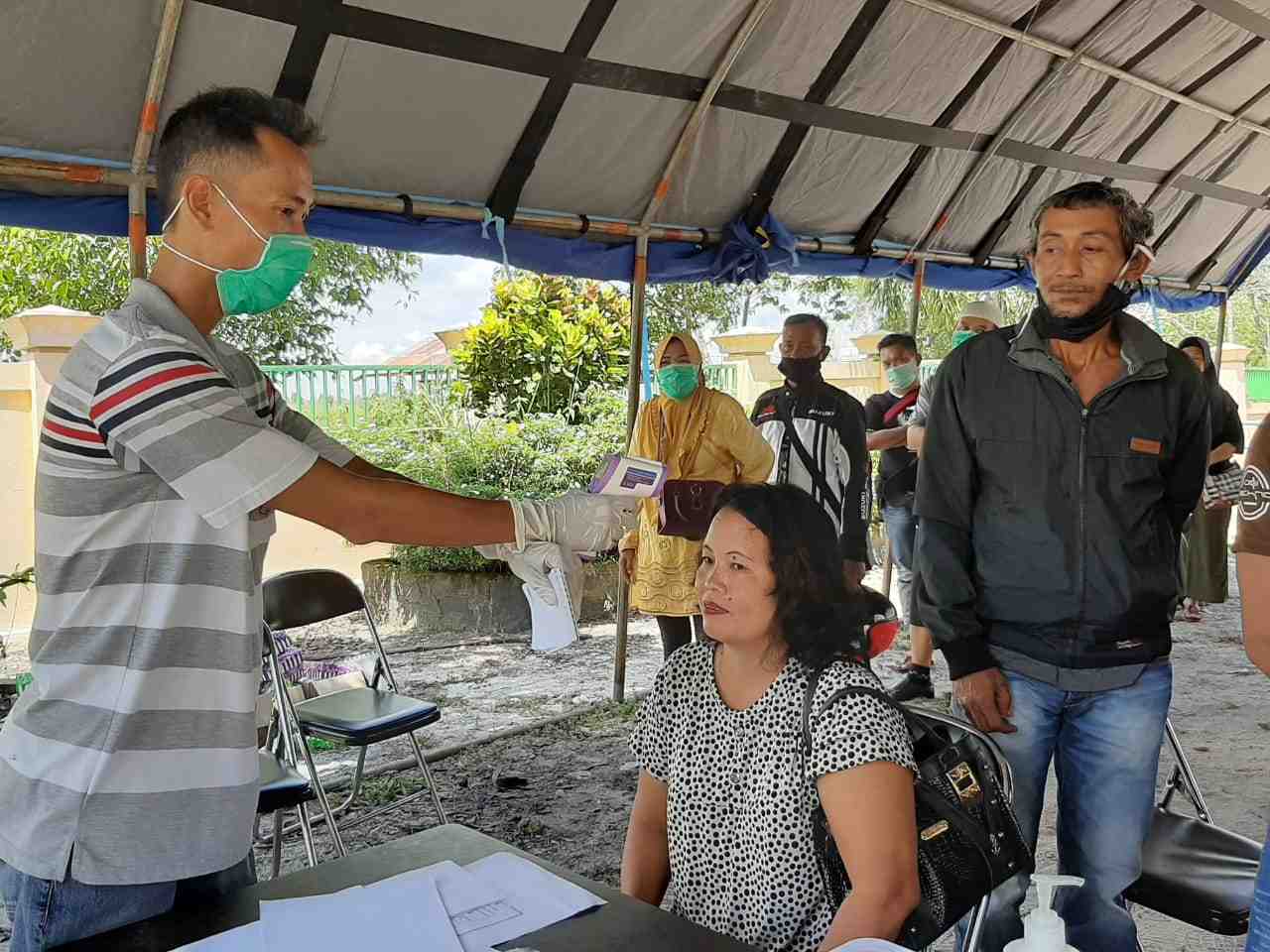 MENGUKUR SUHU TUBUH