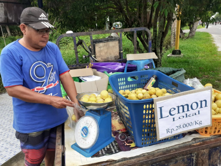 LEMON LOKAL