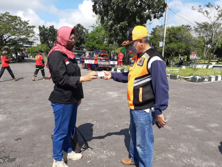 VITAMIN UNTUK PETUGAS
