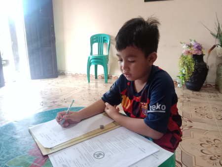 ULANGAN HARIAN DI RUMAH