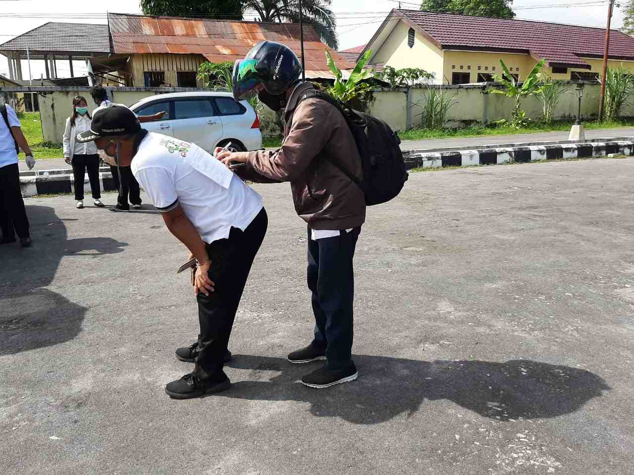 TANDA TANGAN DAFTAR HADIR