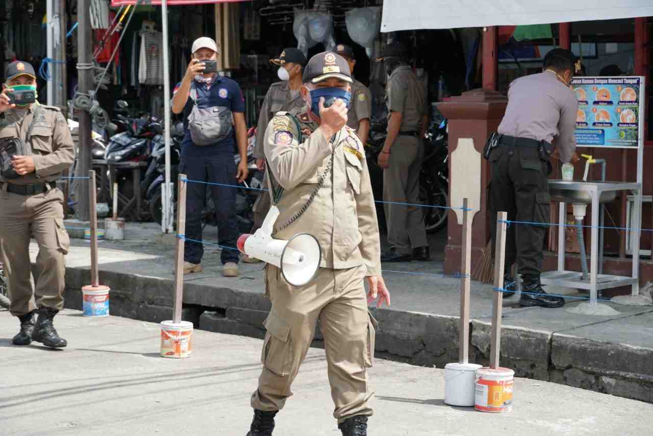IMBAUAN SELALU MENGENAKAN MASKER