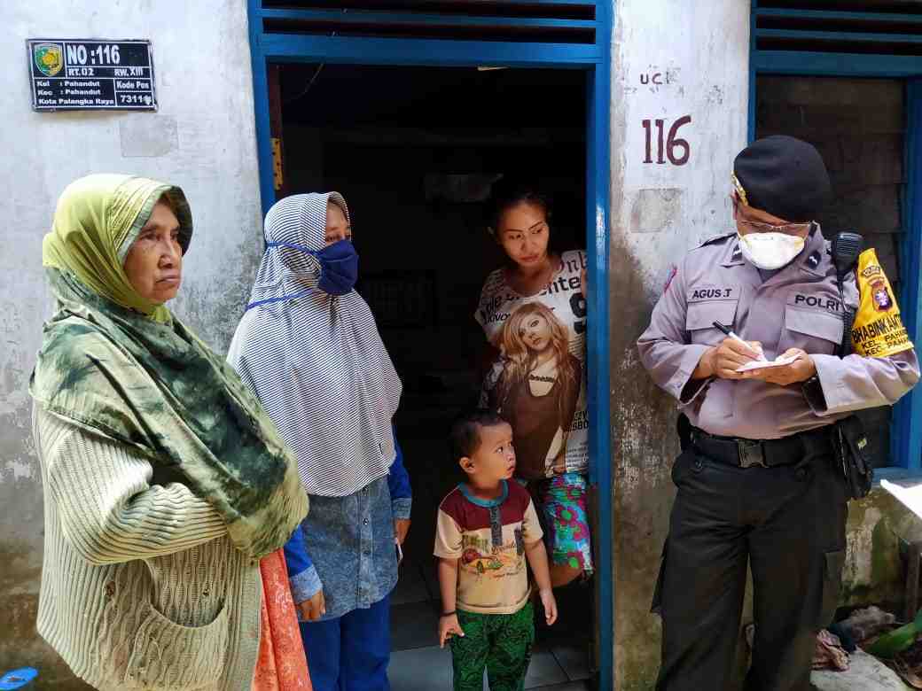 MENDATA WARGA TIDAK MAMPU