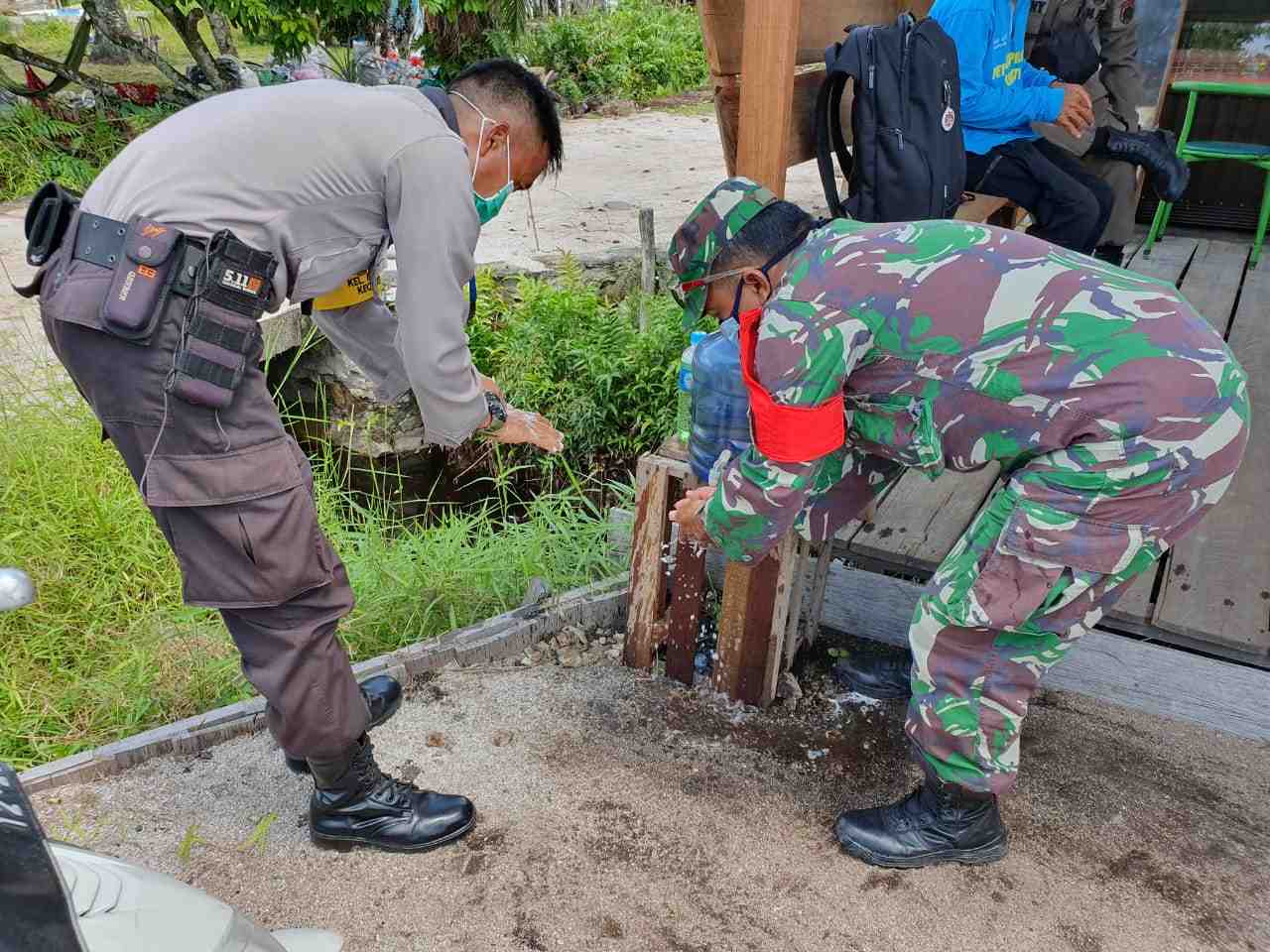 CUCI TANGAN CEGAH COVID-19