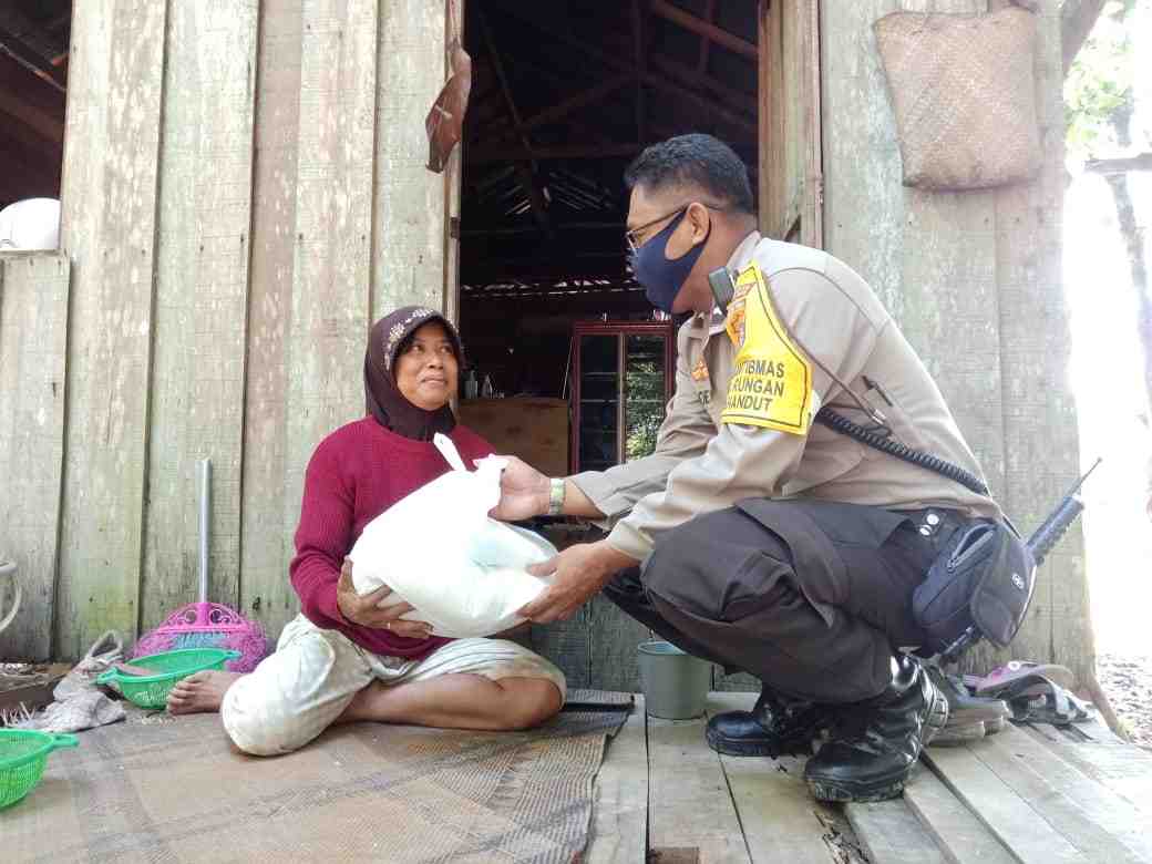 SERAHKAN SEMBAKO