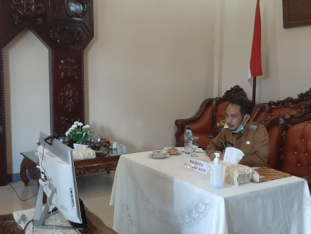 VIDEO KONFERENSI WALIKOTA DENGAN PARA ULAMA