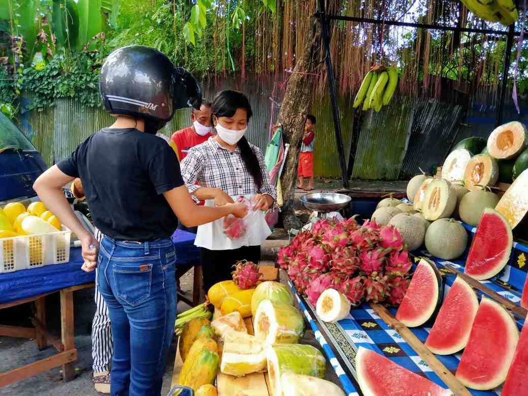 PERMINTAAN BUAH LOKAL MENINGKAT
