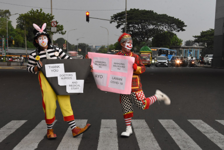 AKSI BADUT KAMPANYE CEGAH COVID-19