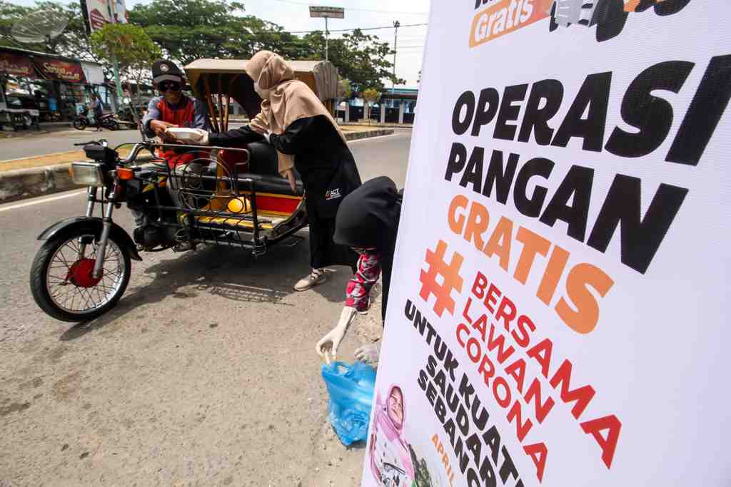 BERBAGI MAKANAN GRATIS DI LHOKSEUMAWE