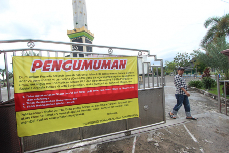MASJID DI BANJARMASIN TIDAK SELENGGARAKAN SHALAT TARAWIH