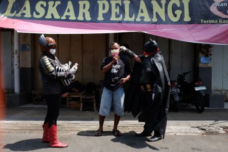 SUPERHERO BAGIKAN MASKER