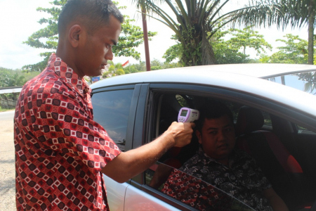  PERIKSA SUHU TUBUH