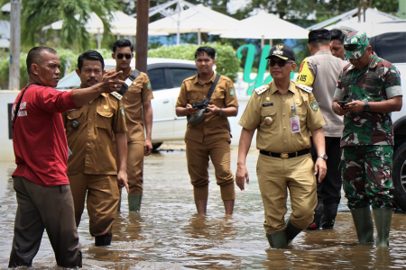 TINJAU BANJIR di SINGKAWANG