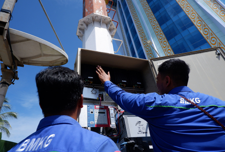 UJI SIRENE TSUNAMI DI JAYAPURA