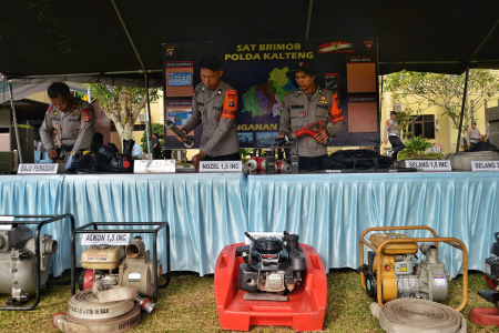 APEL KESIAPSIAGAN MENGHADAPI KARHUTLA 
