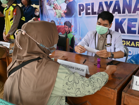 SKRINING KESEHATAN WARGA