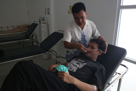 PASANG SELANG OKSIGEN