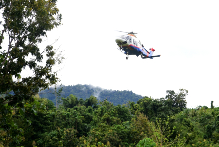 HELIKOPTER PENGANGKUT JENAZAH