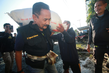 BERIKAN BANTUAN