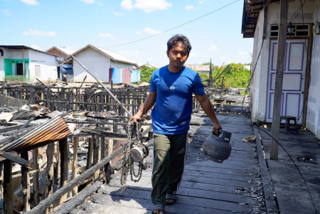 ANGKUT SISA BARANG BERHARGA