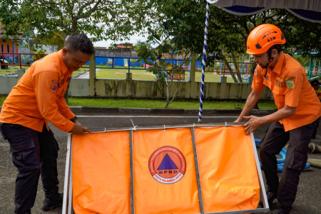 SIAPKAN ALAT PENAMPUNGAN AIR