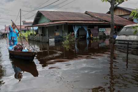BANJIR DI KOTA PALANGKA RAYA 