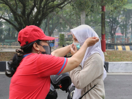 PASANGKAN MASKER 