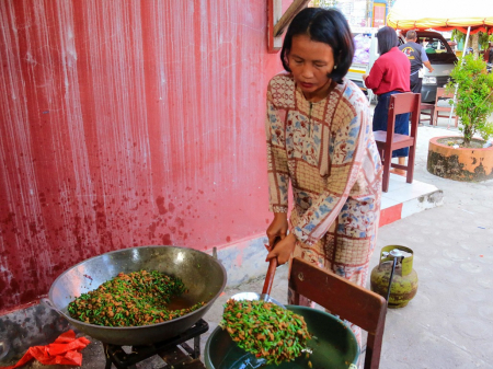DAPUR UMUM POSKO PENGUNGSIAN