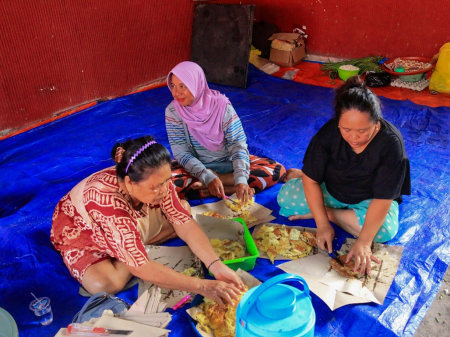 DAPUR UMUM PENGUNGSI BANJIR