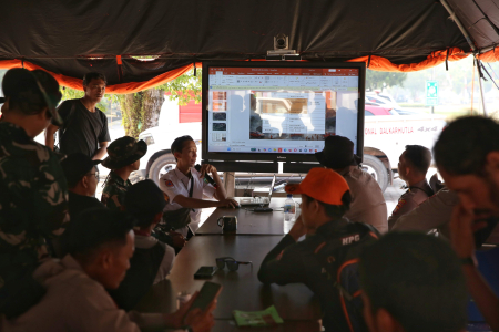  BRIEFING PENANGANAN KARHUTLA