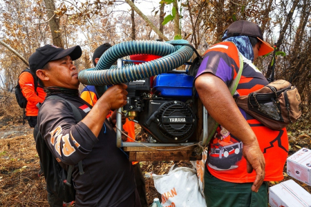 BAWA MESIN POMPA AIR